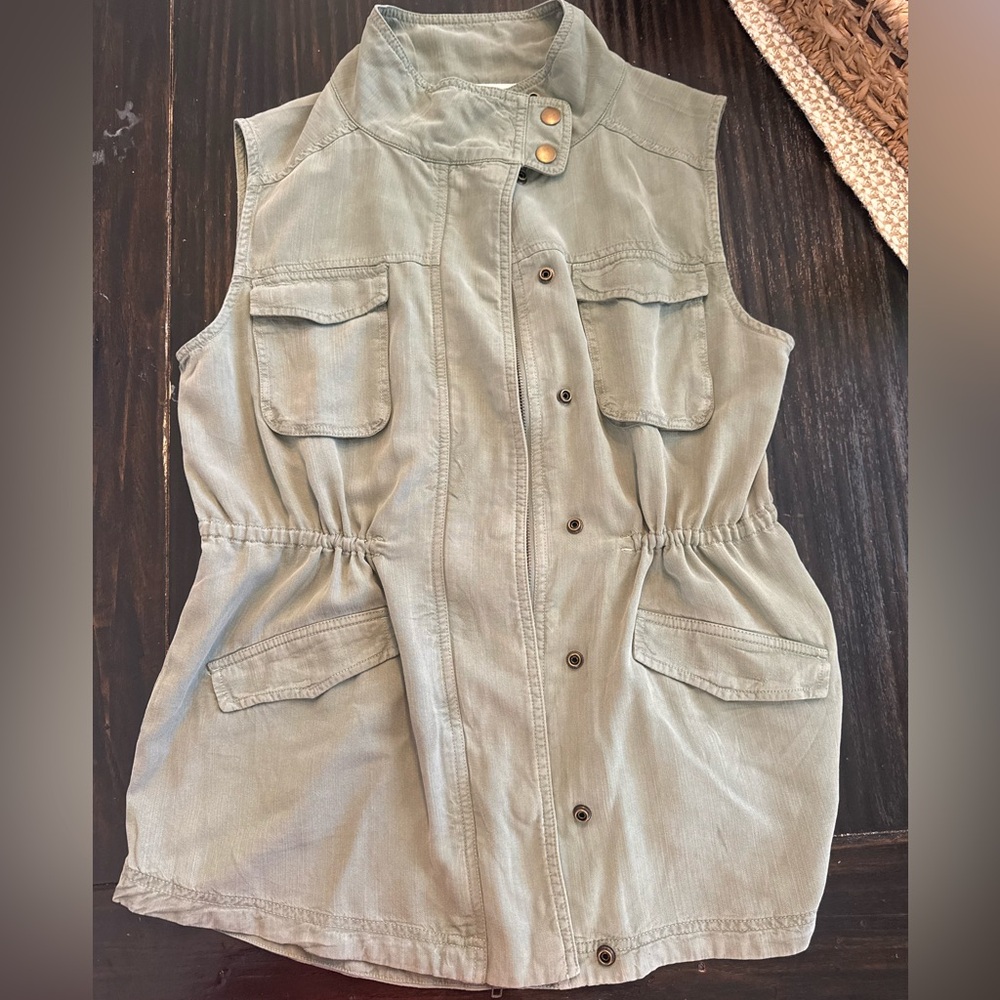 Caslon Olive Green Utility Vest